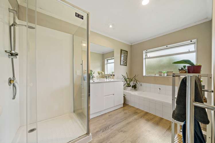 68 Longford Park Drive Takanini_13