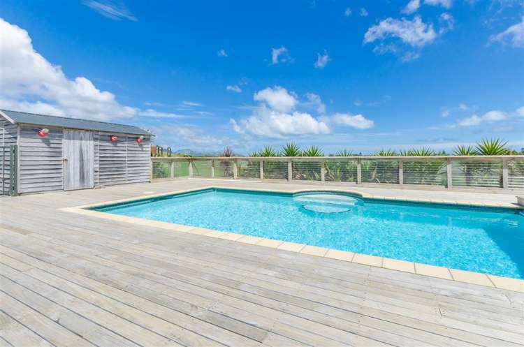 160 Milne Drive Paraparaumu_26