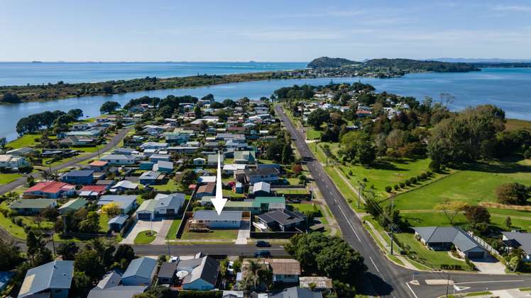 45 Roretana Drive Athenree_16