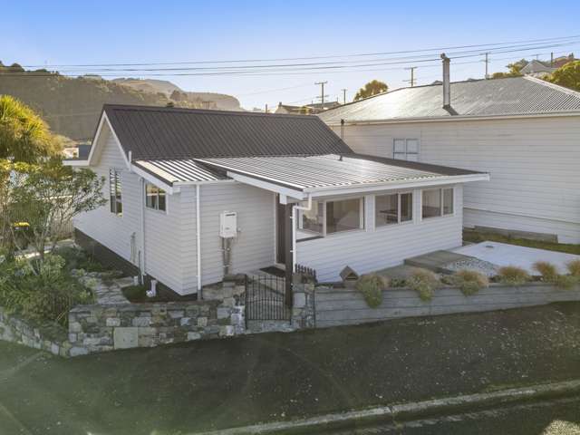 52 Island Terrace Port Chalmers_2