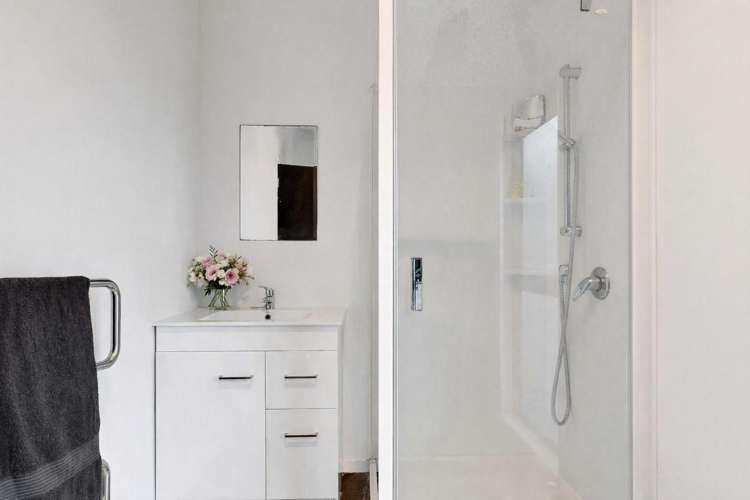 1544 South Road Manutahi_20