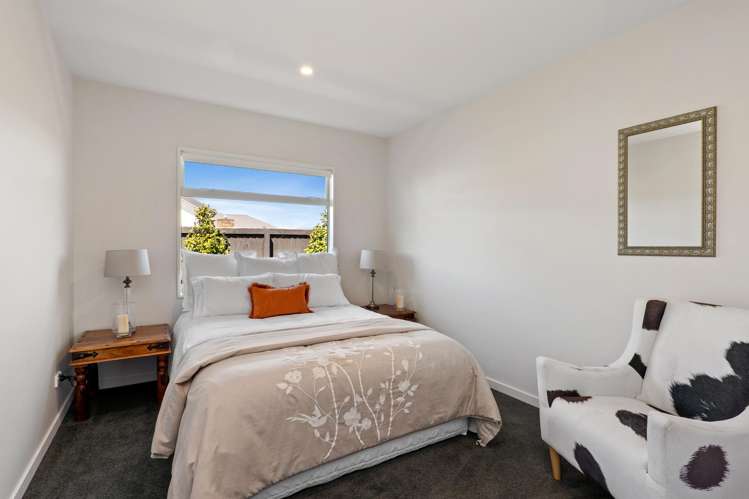 1 Faulks Drive Lincoln_12