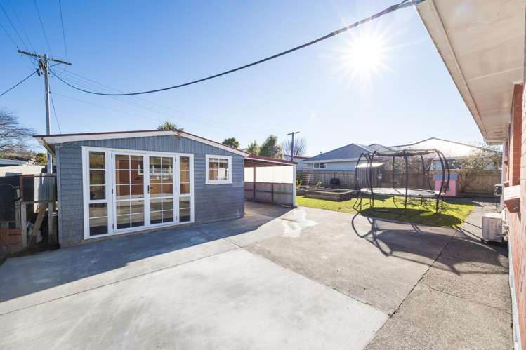 86 Lethbridge Street Feilding_16