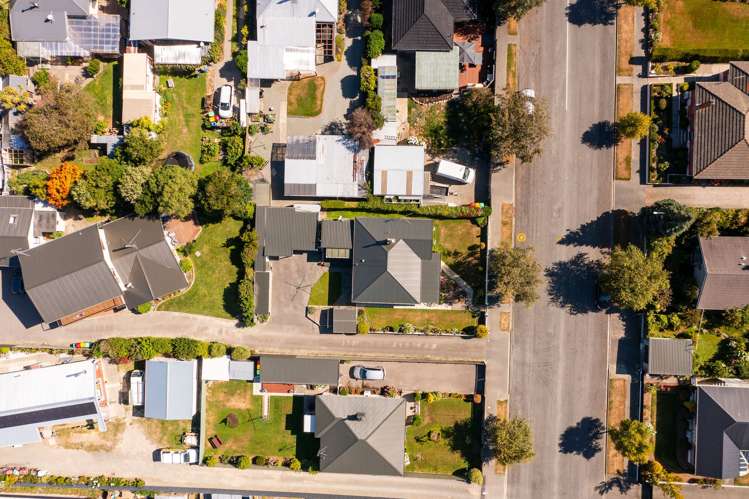 32 Harborough Street Watlington_41