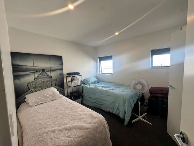 34 Ara Mara Hua Henderson_6