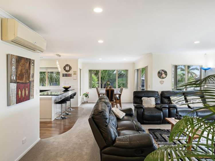 8 Tui Brae Beachlands_10