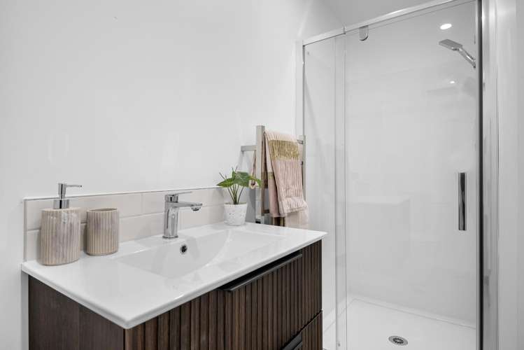 5/66 Burke Street Addington_10