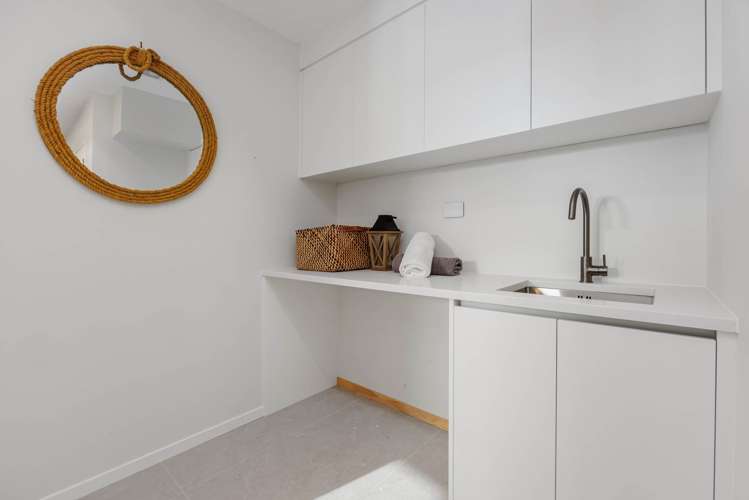 2A-D Salamanca Road Sunnynook_18