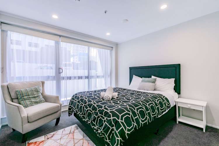 112/53 Cook Street_0