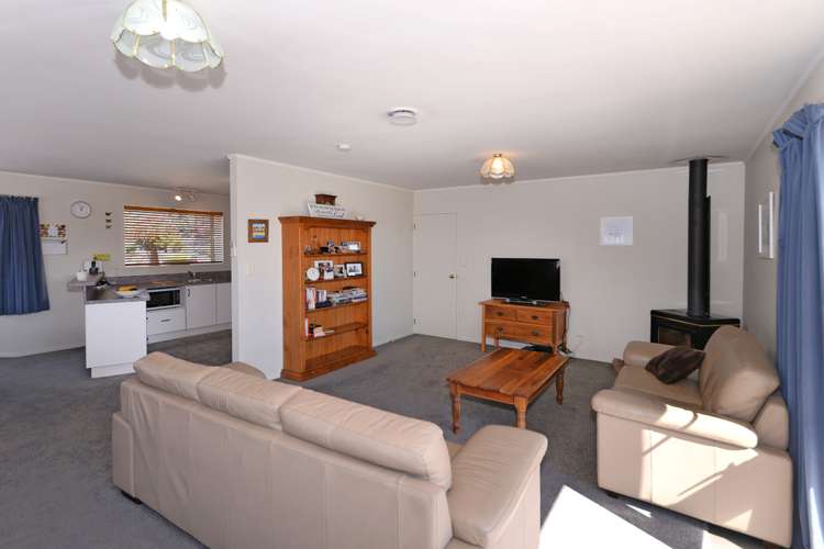 11 Maple Crescent Richmond_5