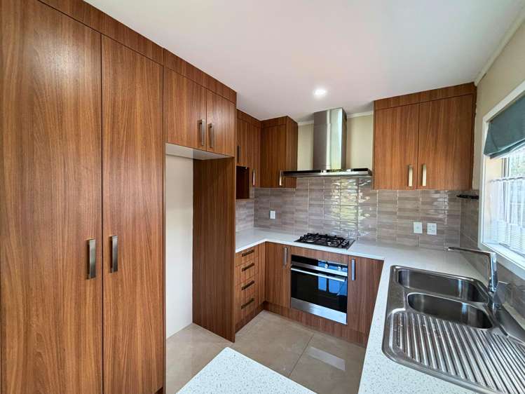 52 Kurnell Drive Botany Downs_4