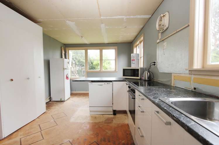 49 Albert Street Pahiatua_5