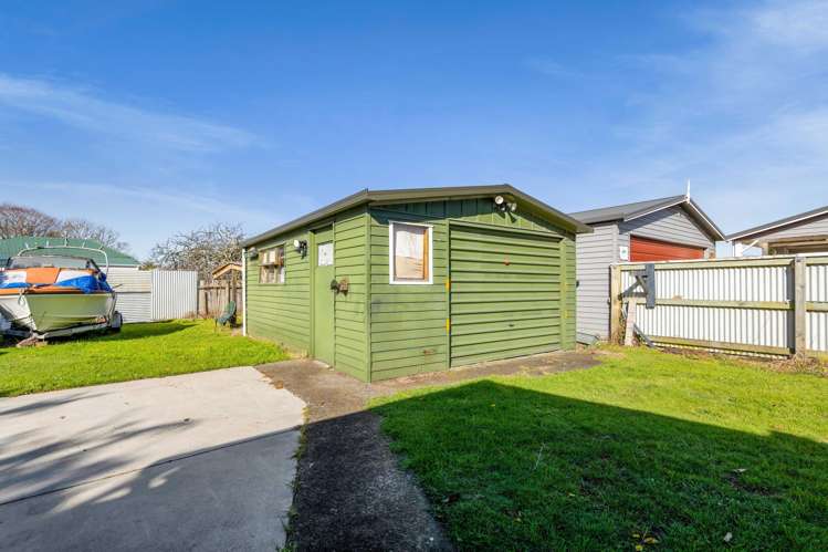 82 Railway Street Eltham_18