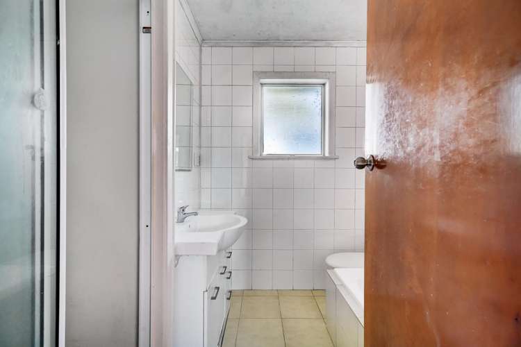 20 Archers Road Glenfield_16