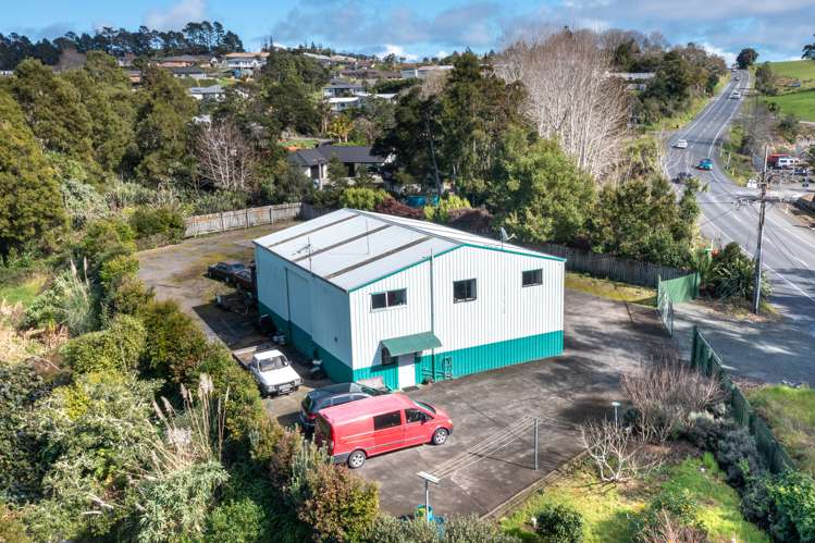 939 State Highway 16 Waimauku_5