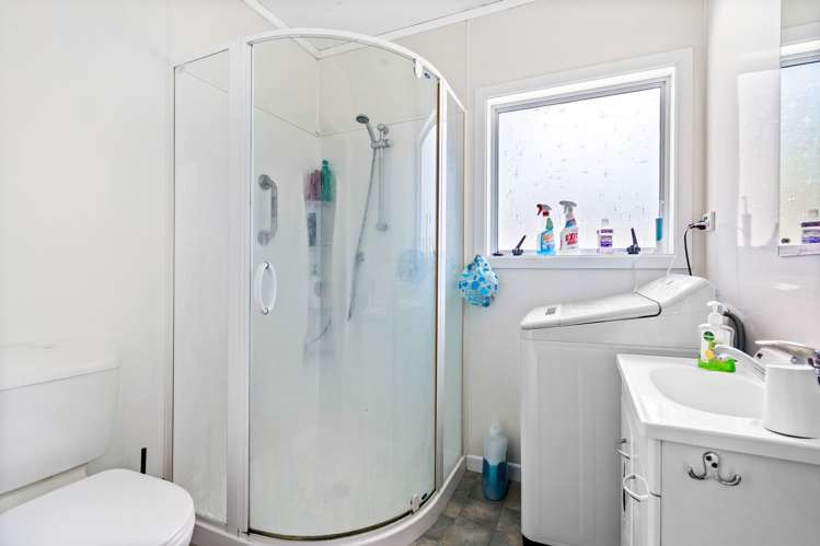 24 Lovatt Crescent Kensington_10