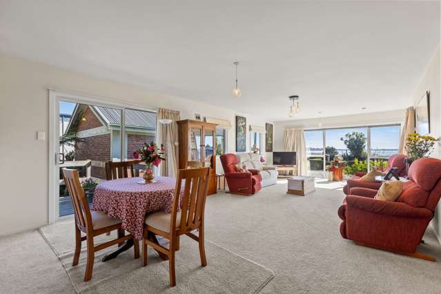 2/8 Mccormacks Bay Road Mount Pleasant_4