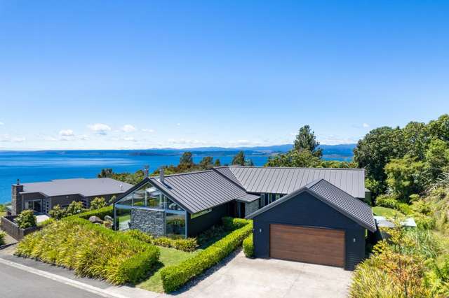 Sophistication with stunning lake views