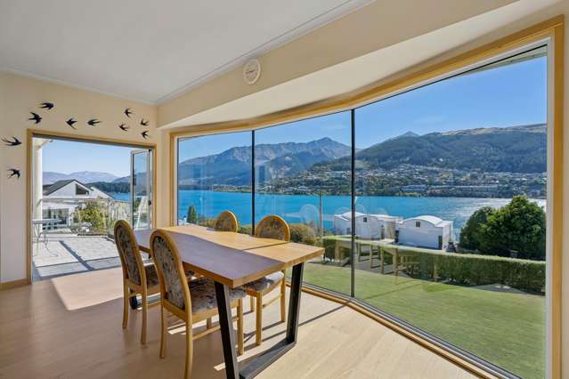 411 Peninsula Road Kelvin Heights_1