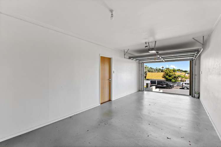 130A Paritai Drive Orakei_18