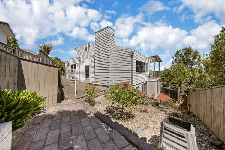 169 Cook street Howick_17