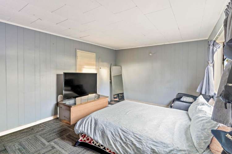 25 Dissmeyer Drive Clover Park_13