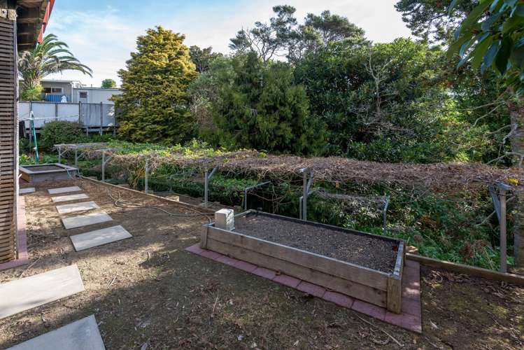 54 Cheriton Road Mellons Bay_10