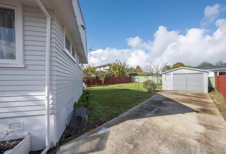 2 Geordie Street Henderson_14