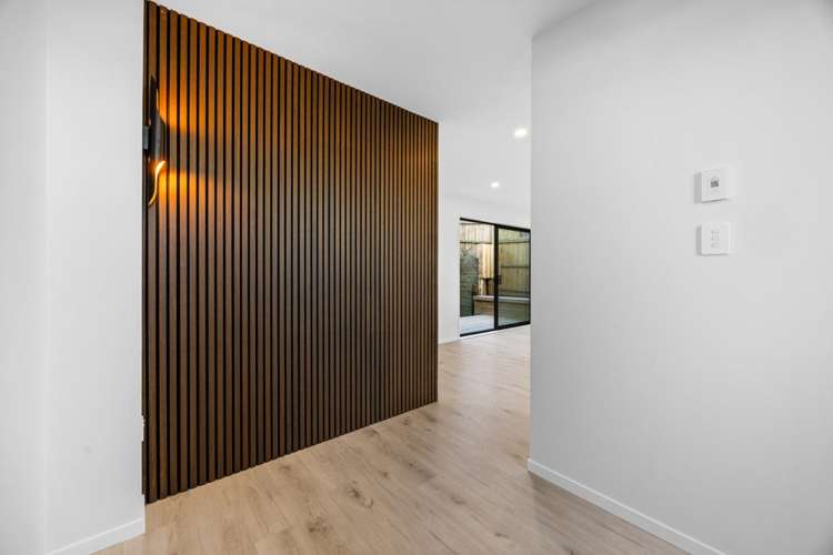 61b Totaravale Drive Totara Vale_2