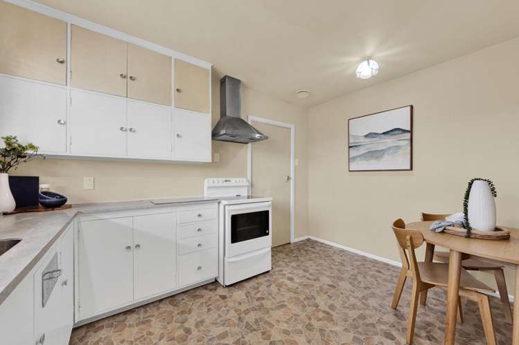 2/42 North Avon Road Richmond_2