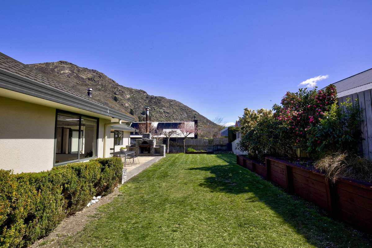 48 Elm Tree Avenue_3