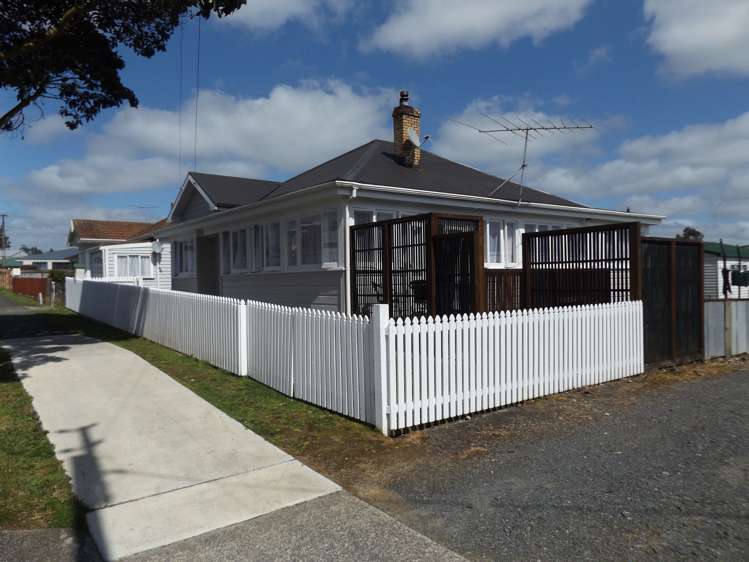 5 William Street Huntly_18