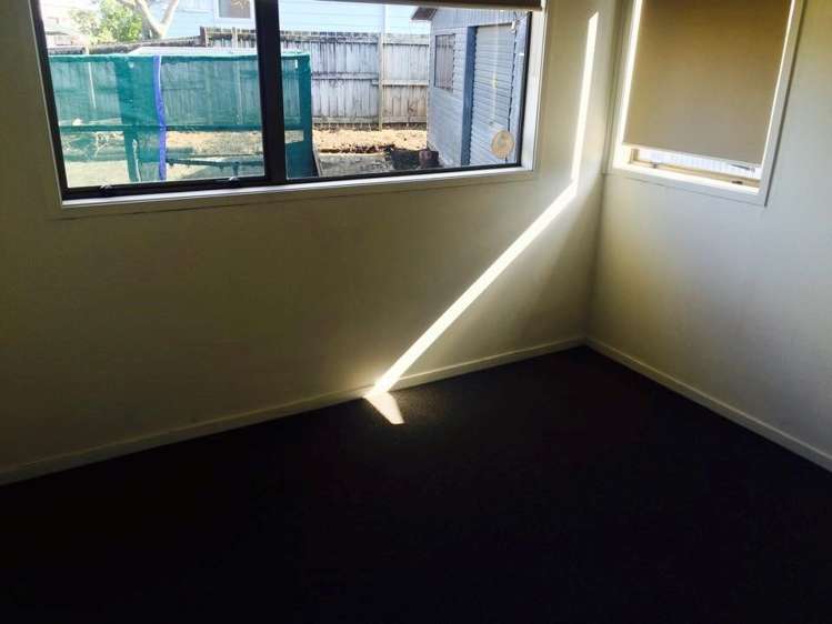 57 Sharland Avenue Manurewa_5