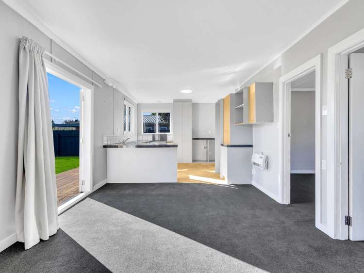 220 Warwick Road_4