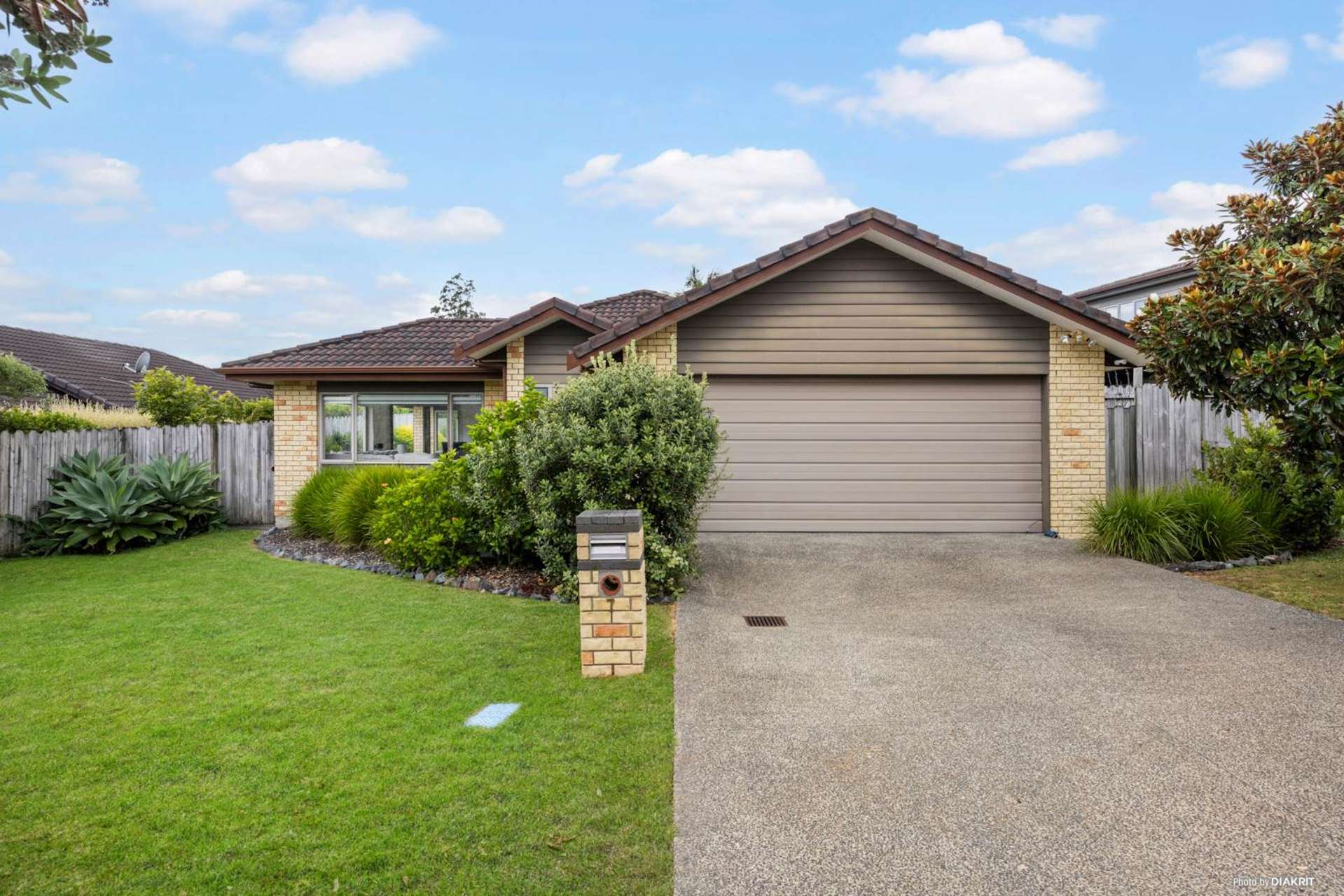 7 Anchorite Way Red Beach_0