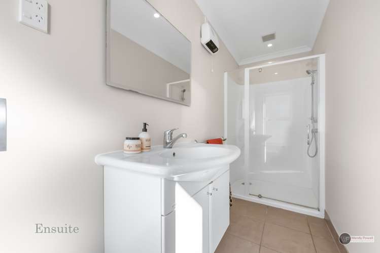 225 Muritai Road Eastbourne_16