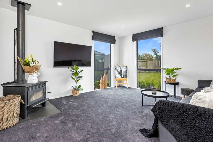 14 Maple Grove Solway_3