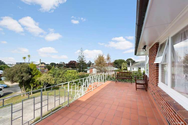 2 Maunder Place New Lynn_1