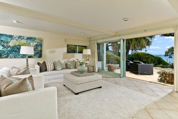 32 Whitby Crescent Mairangi Bay_12