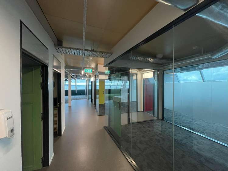 33-45 Hurstmere Road Takapuna_5