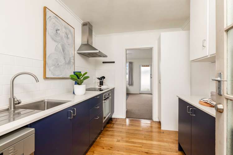 2/1034a New North Road Mount Albert_8