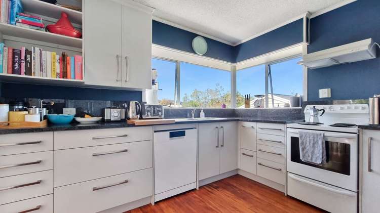 48 High Street Glenholme_6