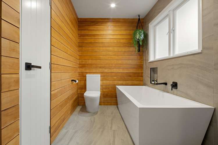 16 Thompson Street Leamington_18