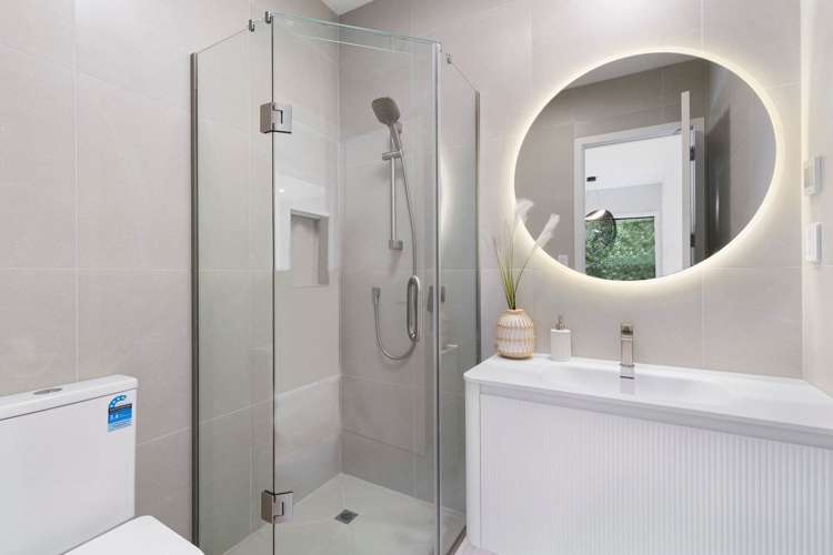 30 Ara Taha Crescent Orewa_21