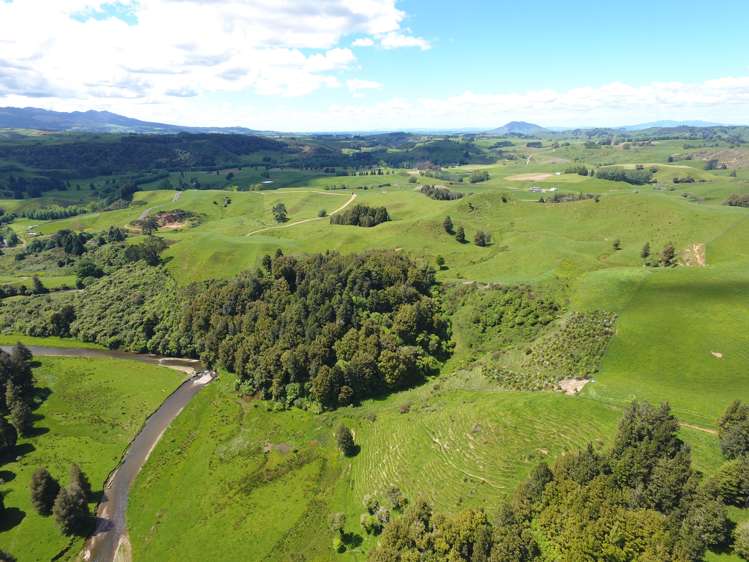 104 Tapuae Road Honikiwi_13