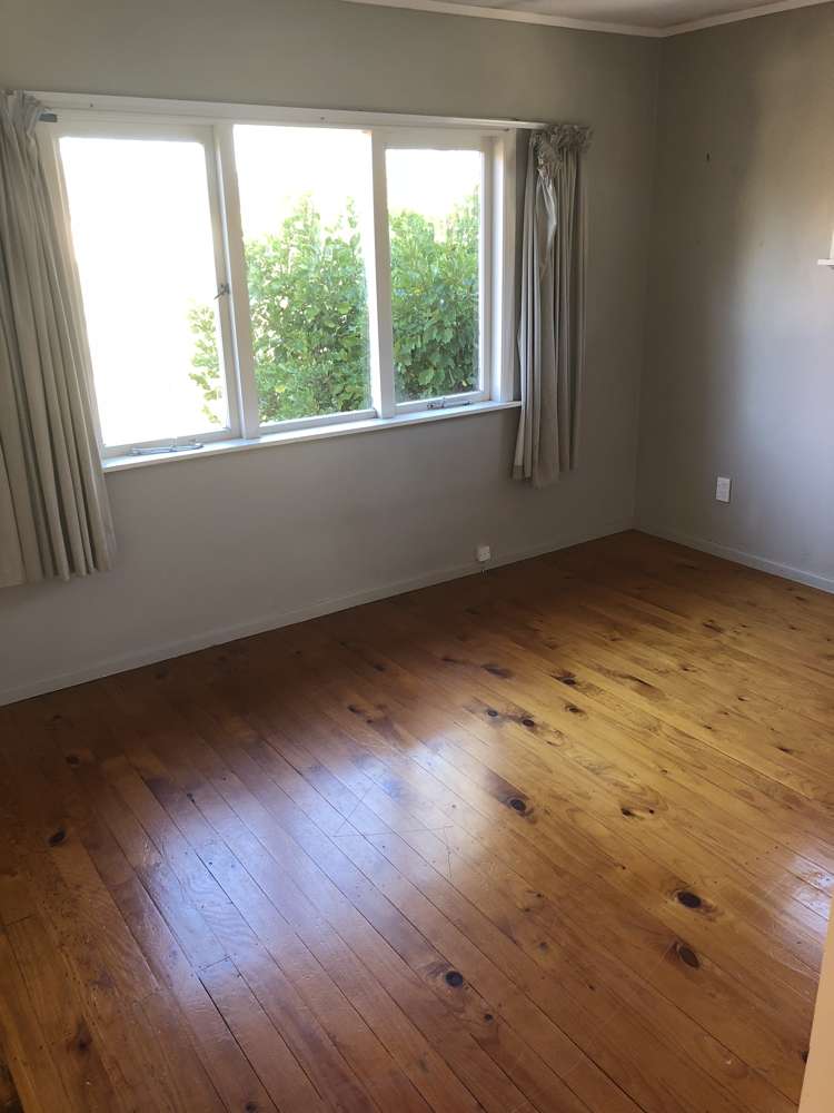 10 Packham Place Beach Haven_13