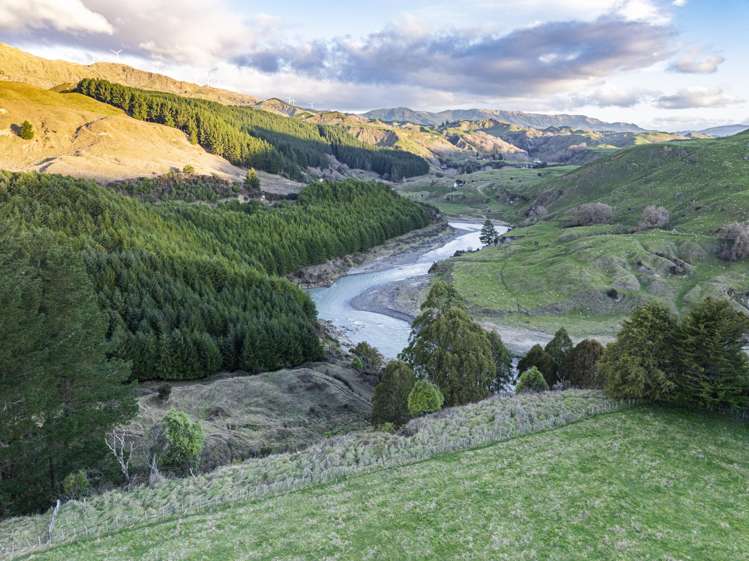 1015 Waitara Road Te Haroto_37