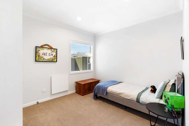 22 Young Place Taradale_21