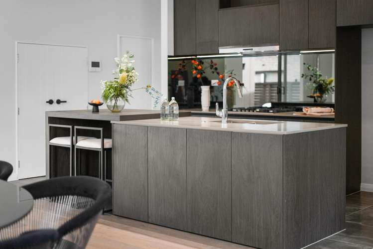 8 Kumukumu Road Long Bay_7