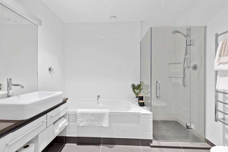 S407/326 Evans Bay Parade Hataitai_12